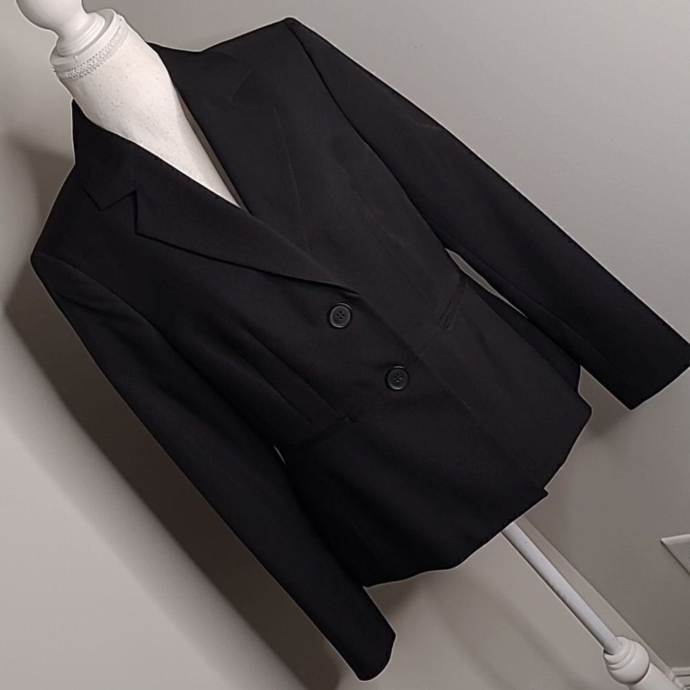 NWOT  Black Label  by Evan-Picone Black button front jacket